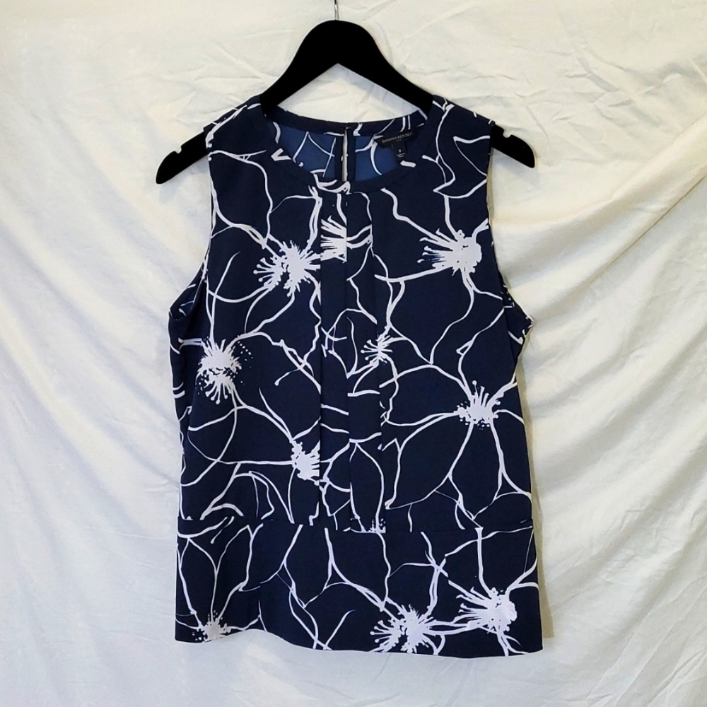 Blue Sleevless Blouse